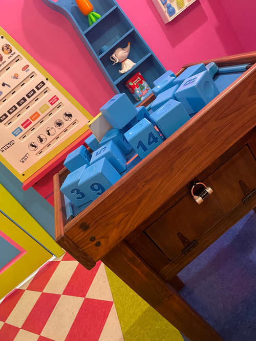 LAGUNA HILLS | THE DOGHOUSE