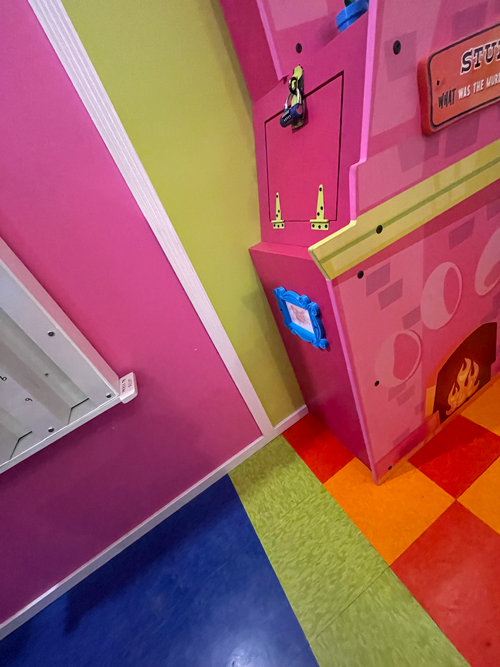 LAGUNA HILLS | THE DOGHOUSE